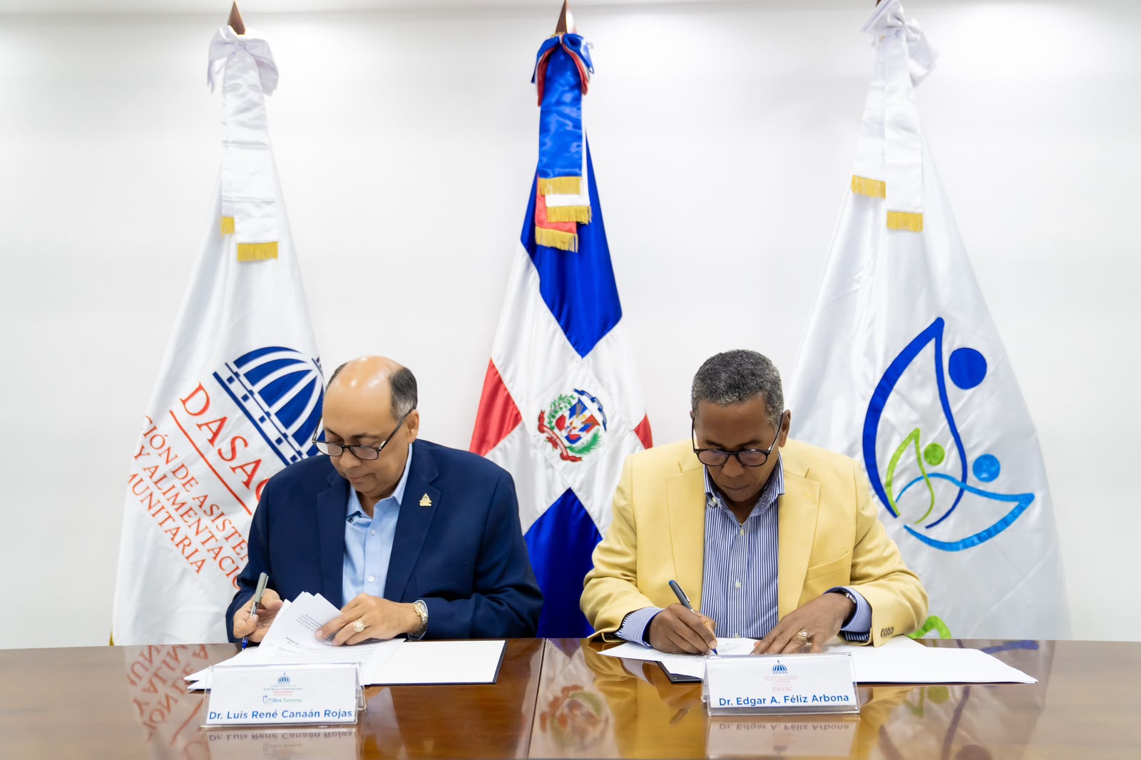 DASAC y ARS SEMMA se unen en favor de la salud de los maestros